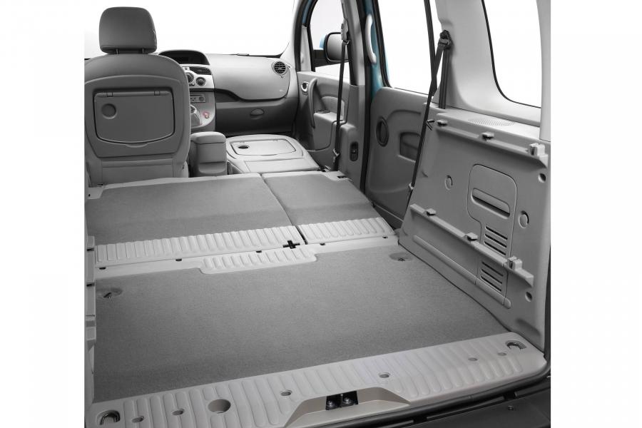  Renault Kangoo 2008 года  (фото 22 из 59)